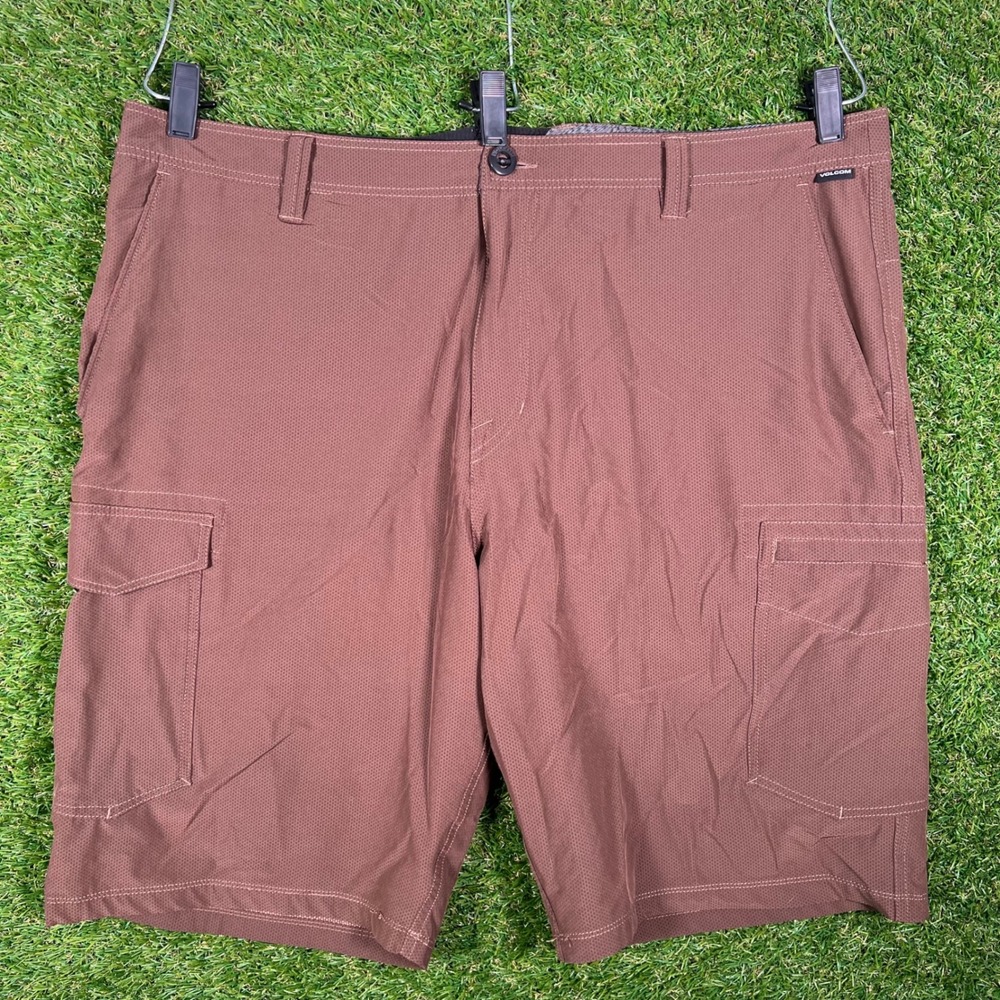 Volcom Mens Brown Cargo Hybrid Shorts Textured Size 40 Quick Dry